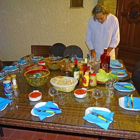 فيلة La Bastide Belle Vue *